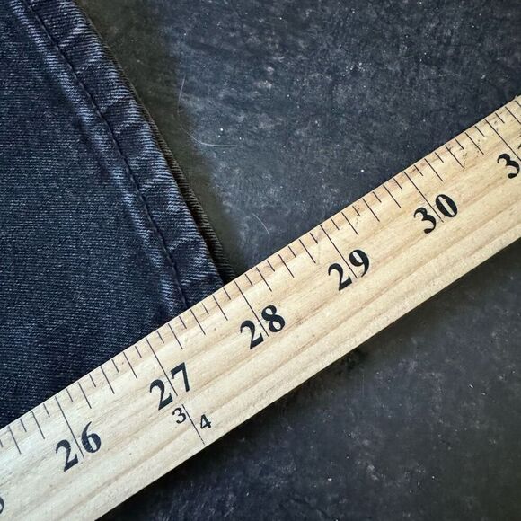 Old Navy Women’s Power Slim Straight Mid Rise Ripped Jeans Size 2 Distressed - Picture 9 of 12